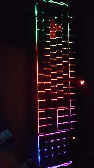 Продам клавиатуру и мышь Bloody