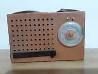 Radio romînesc turist electronica ani 60 pentru colecționari.