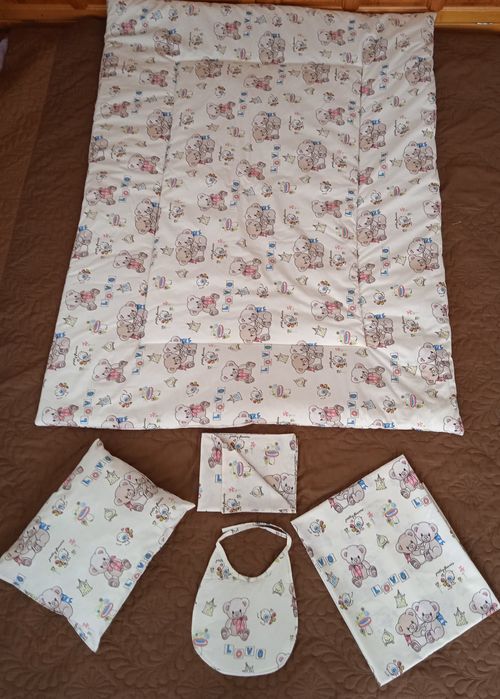 Детски олекотени комплекти