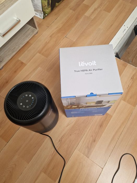 Levoit core 300 air purifier ca nou