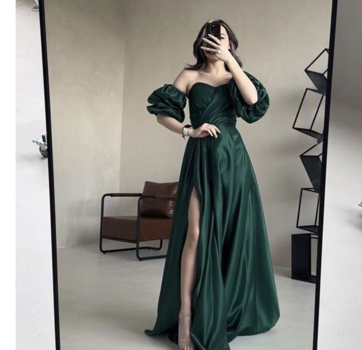 Вечернее, нарядное платье