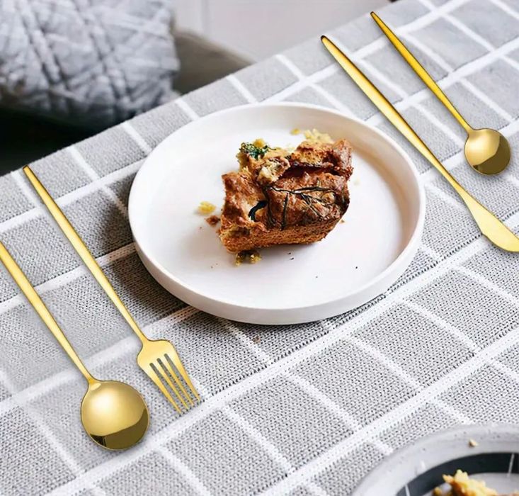 ‼️ ПРОМО Комплект 30 части за хранене - златисто