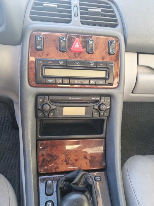 Vand/Schimb Mercedes CLK 230 benzina 1999