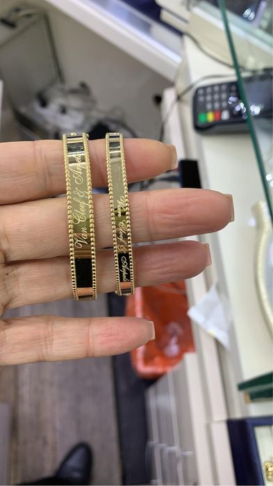 Золотой браслет желтое