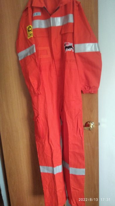 Спецовка комбез огнеупорные р-S,L,M