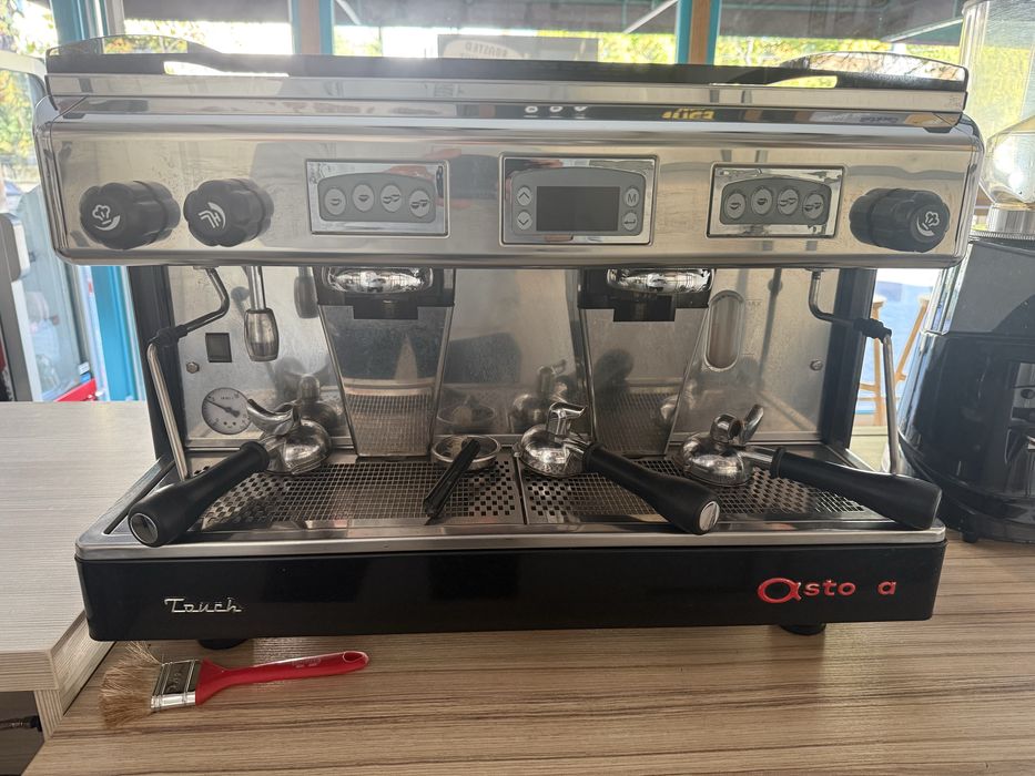 Espressor profesional Astoria conditie excelenta