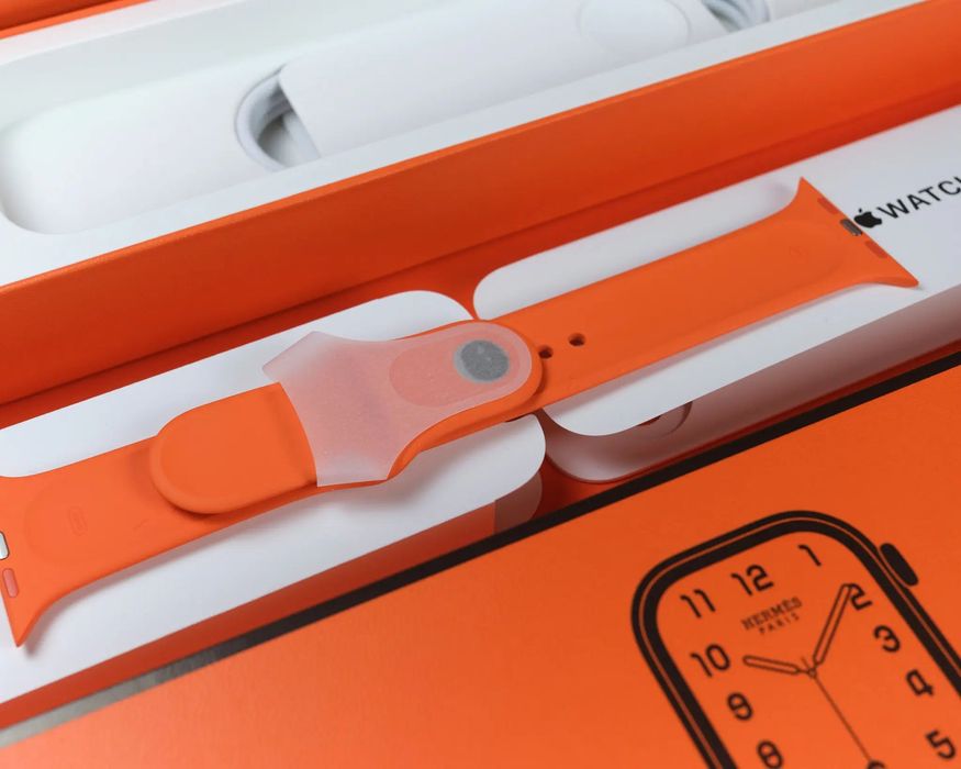 Apple Watch Hermès 10 46mm Silver Titanium – Hermès Grand H satiné (M)