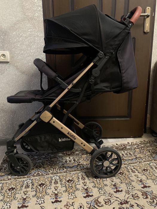 Продам детскую коляску чемодан