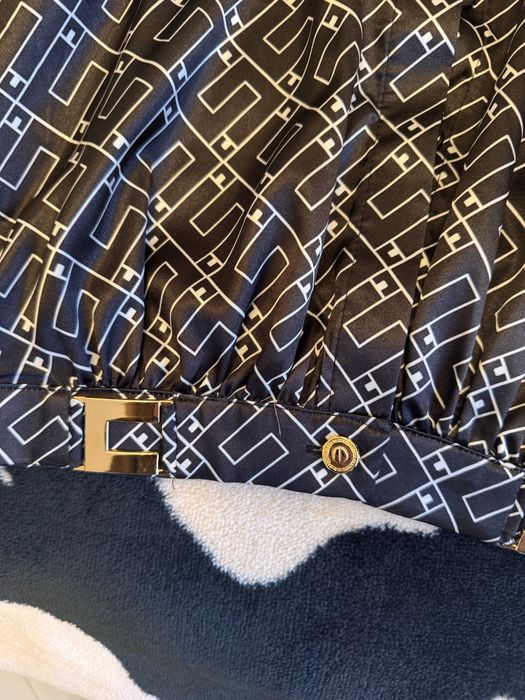 Сет Elisabetta Franchi-къса кроп риза и панталон