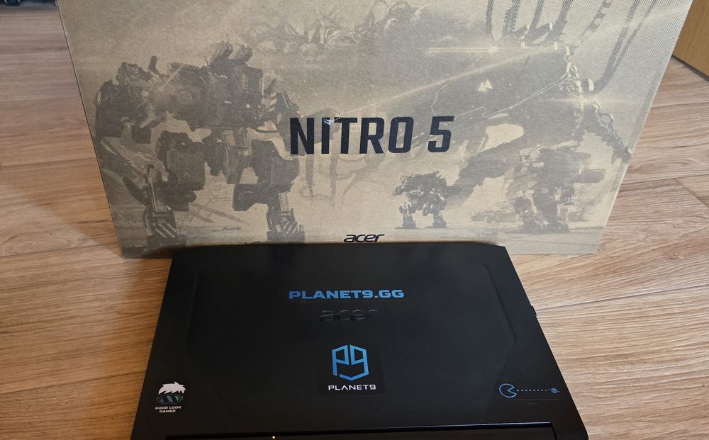 Vând Laptop Acer Nitro 32 GB AN515-55