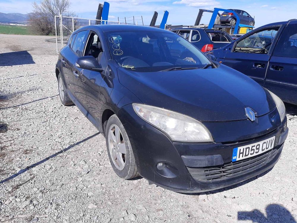 За Части Renaul Megane 1.5 dci 2010 г