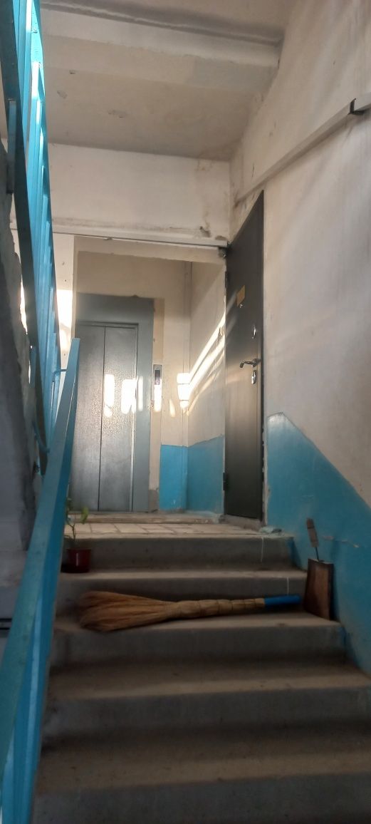 ПРОДАМ свой 3-х комнатный квартиру