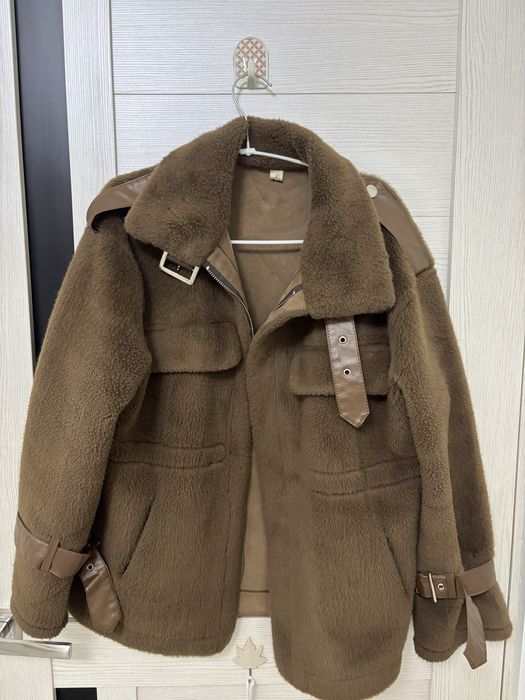 Теплая женская дубленка