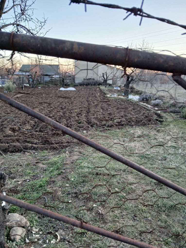 Продавам парцел вилна зона