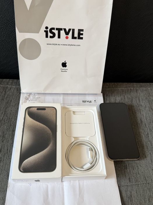КАТО НОВ 256GB iPhone 15 Pro iStyle Гаранция 2025г. Natural