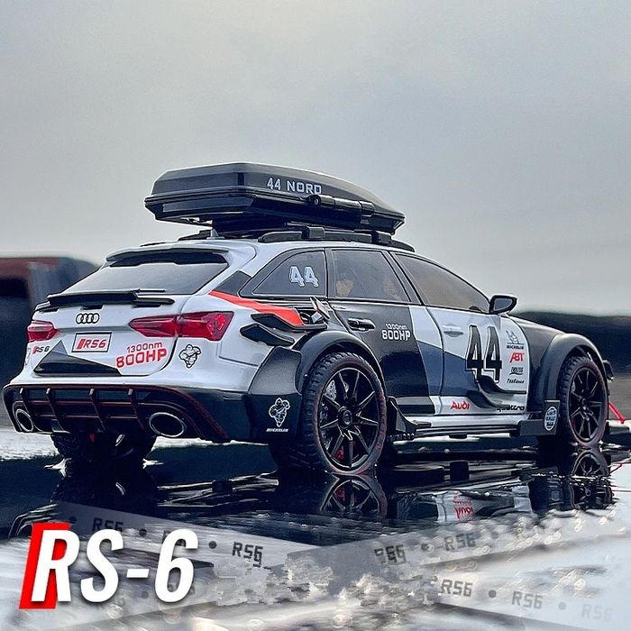 Macheta auto Audi RS6, metalica, scara 1:24