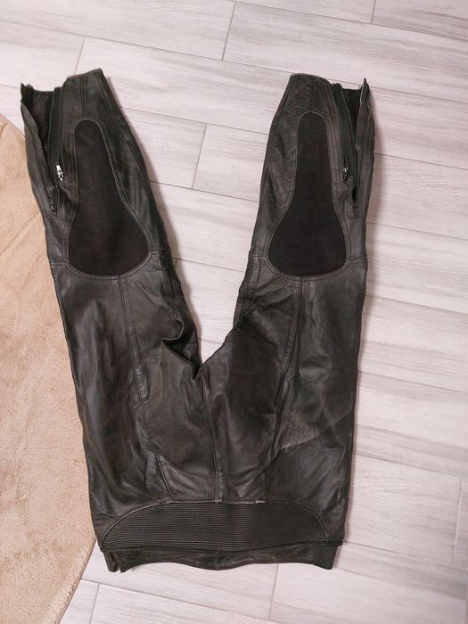 Pantaloni moto piele