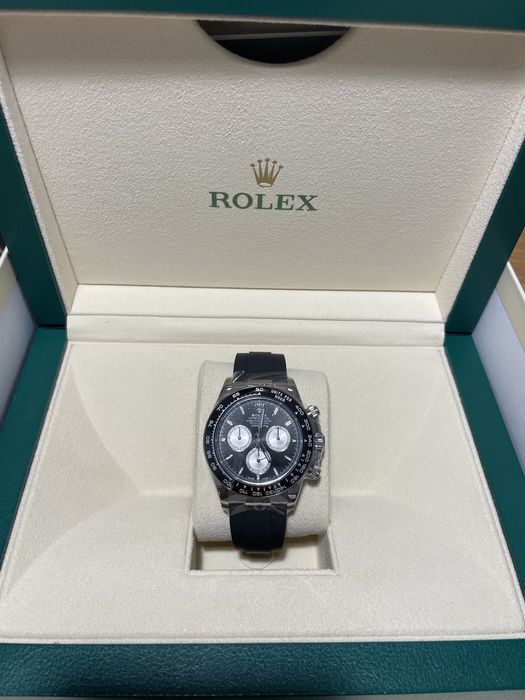 Часовник Rolex Daytona Oysterflex White Gold Black Dial