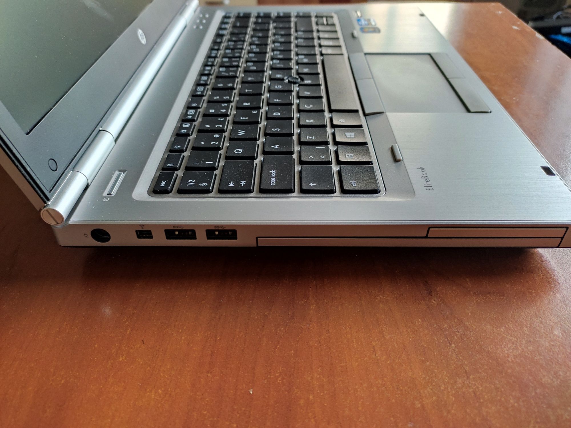 HP EliteBook 8470p Intel core I7 3то поколение Ati HD 7570