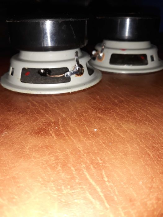 difuzoare medii 8cm (8ohmi)