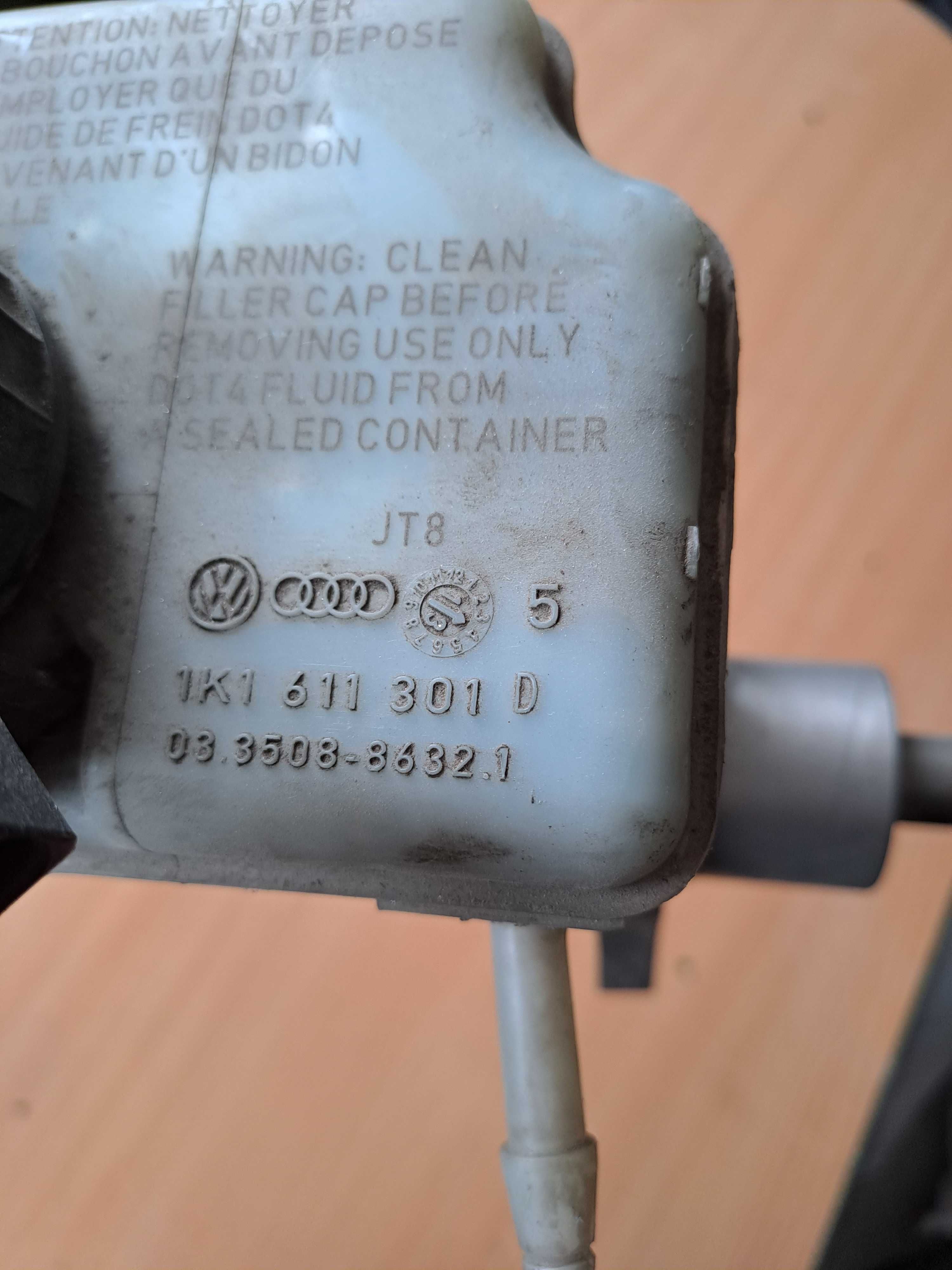 Pompa frana VW Golf 6 Touran 2.0 TDI cod 1K1611301D