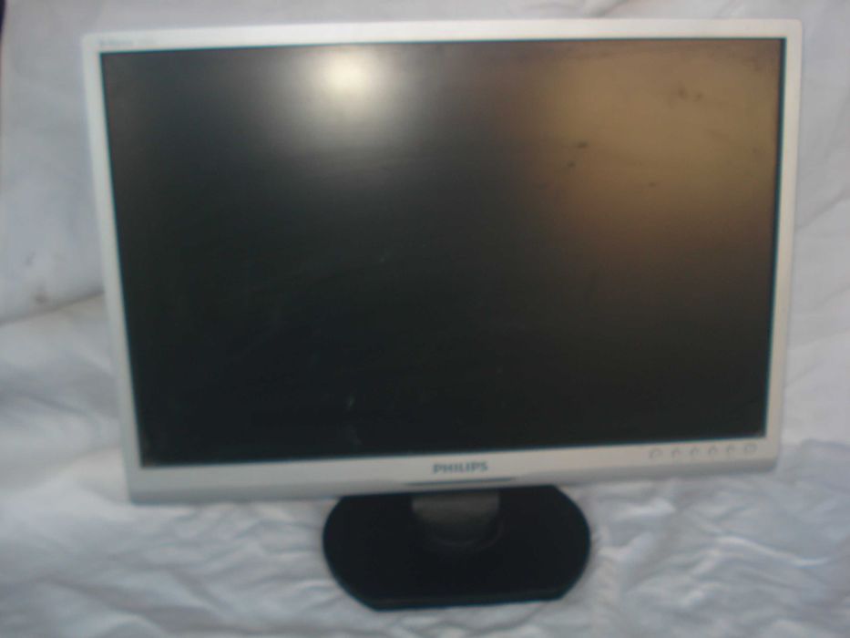MONITOR PHILIPS  Diagonala 56 pentru supraveghere