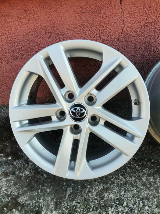 Джанти Орг Toyota Corolla HIBRID 5.114.3 R16 Et40 j 7 C Дачици