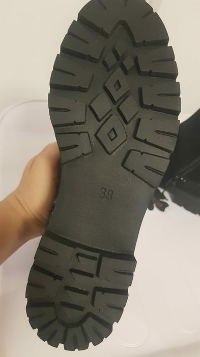 Vand adidasi arch marimea 38