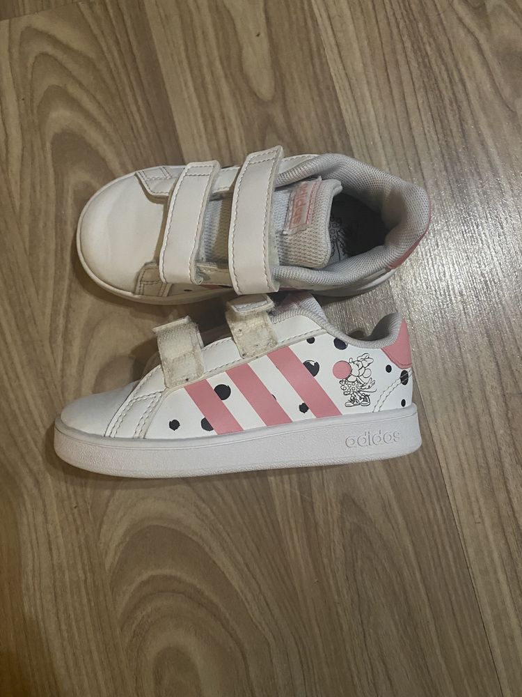 Adidas Minnie Mouse 25