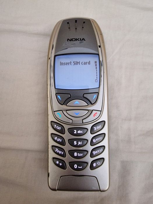 Мобилен телефон Nokia 6310i Отключен към всички оператори