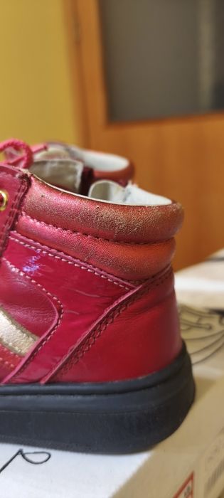 Детски боти от естествена кожа Колев и Колев