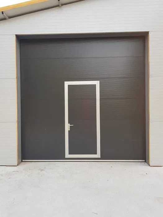 usi de garaj la comanda