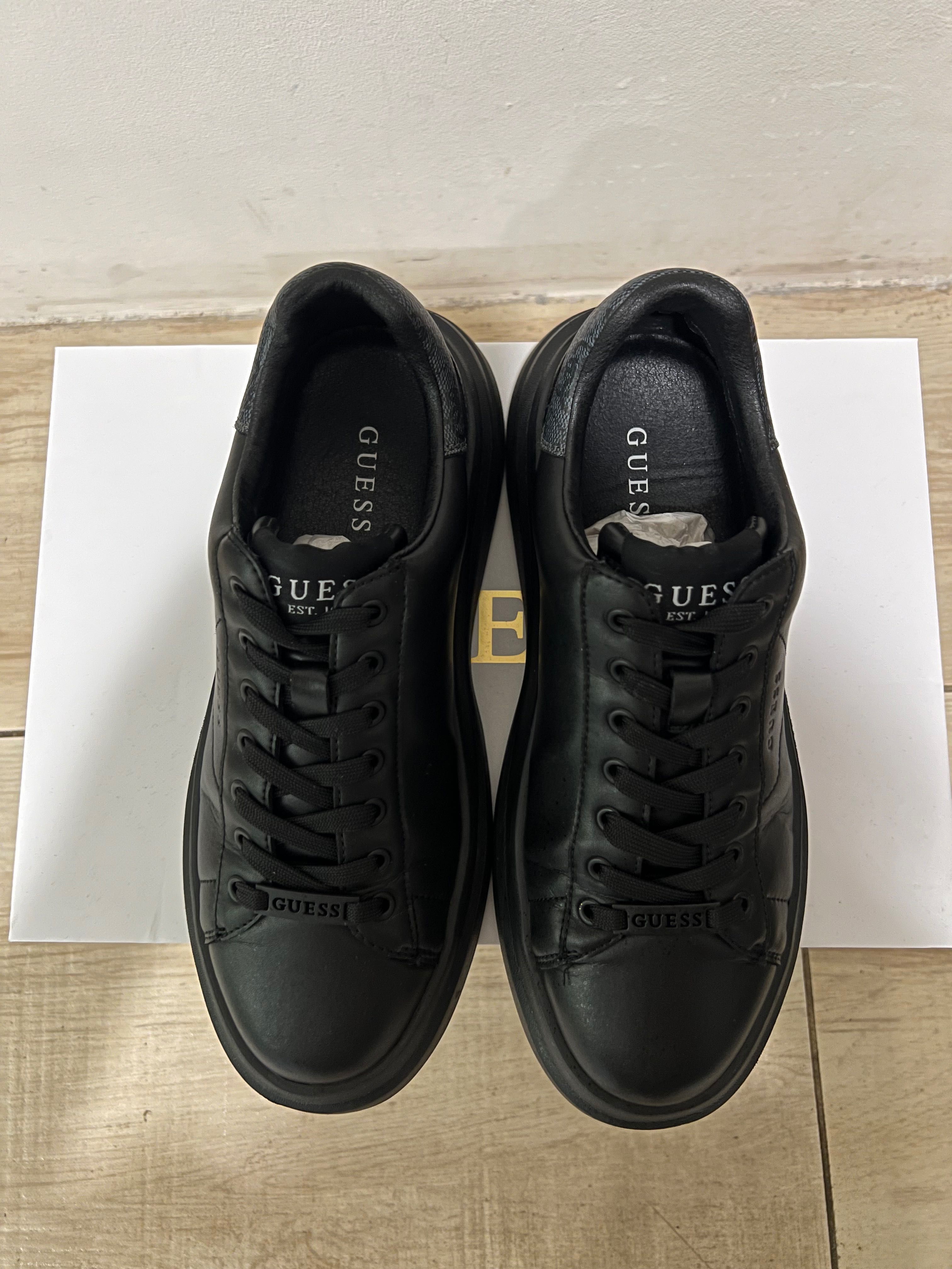 Обувки Guess ELBA