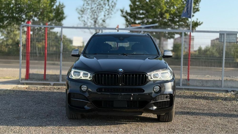 Bmw X5 M5.0D Pacet M Interior/exterior F15