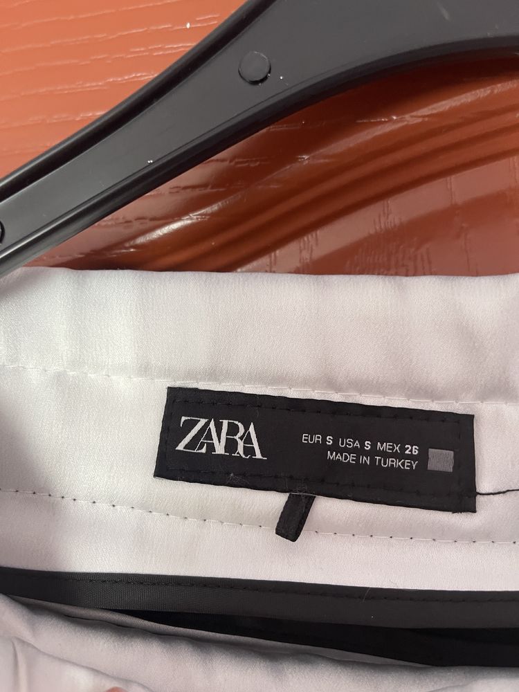 Дамски панталон Zara - неносен