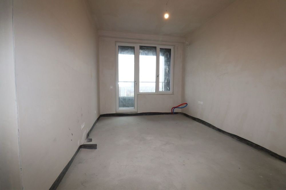 Продава се Двустаен апартамент в София, Център - 72 кв.м за 2348 €/кв.м - Снимка #3