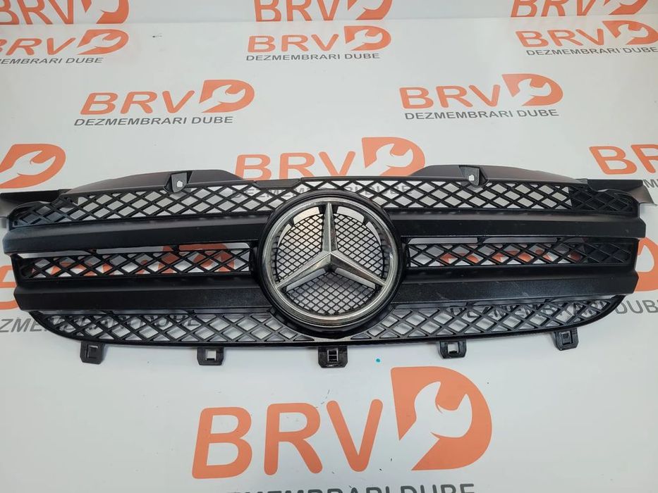 Grila capota pentru Mercedes Sprinter Euro 4 / Euro 5 (2006-2015) an f