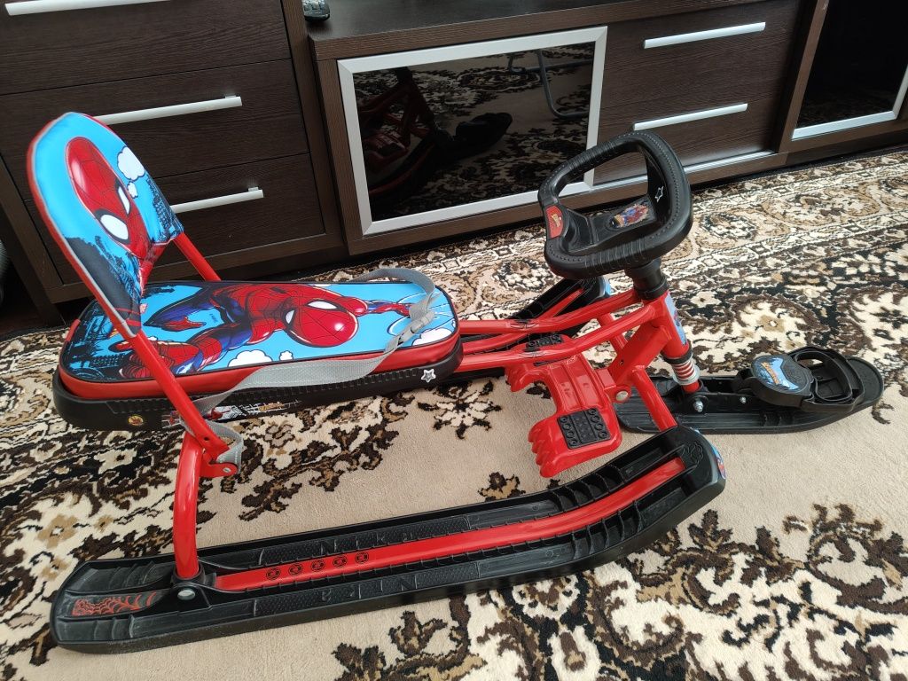 Продаётся снегокат