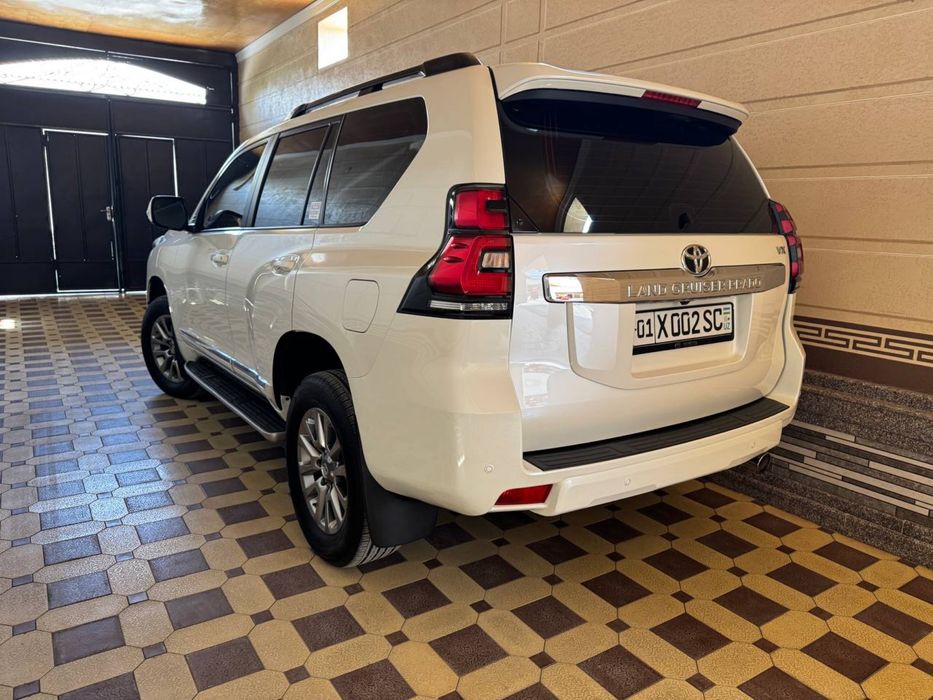 Tayota Prado 2.7l 2017