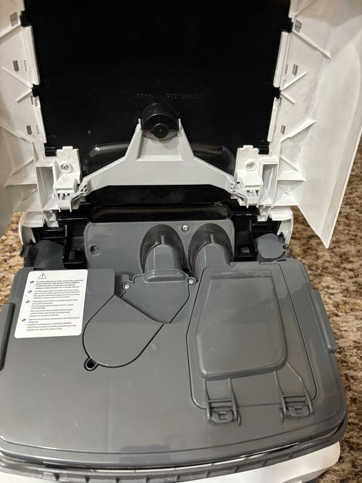 Прахосмукачка Bosh BDW421 Pro за сухо и мокро