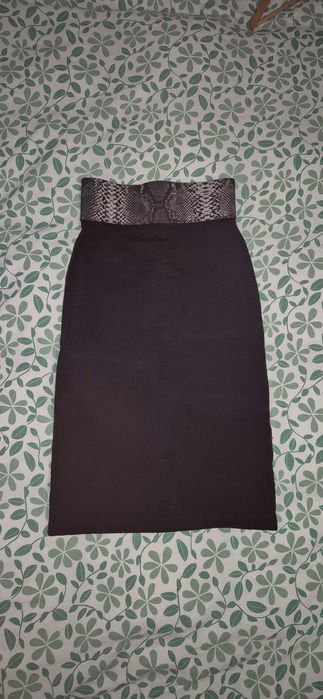 Fusta midi tip creion Christopher Kane