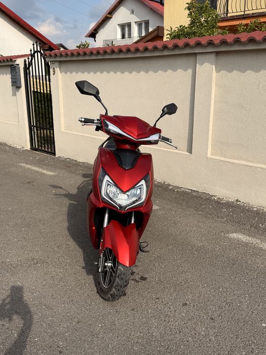 Scuter Electric