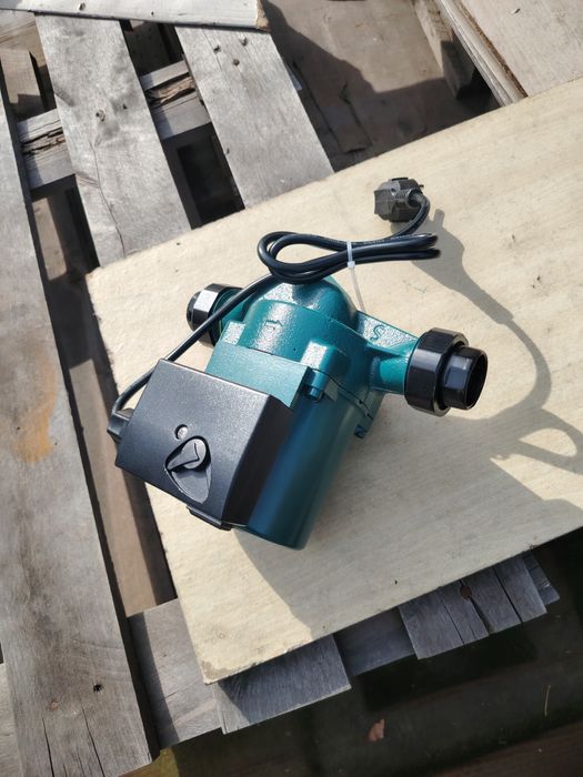 Продам насос для отопленияя