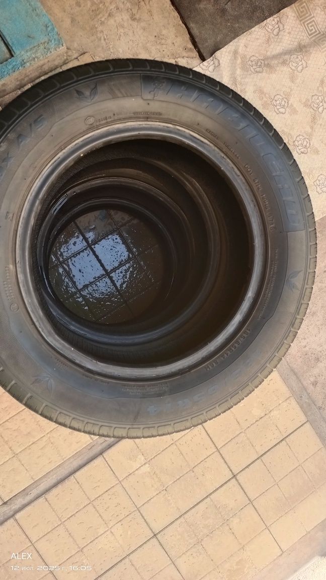 Прдам шины   R14