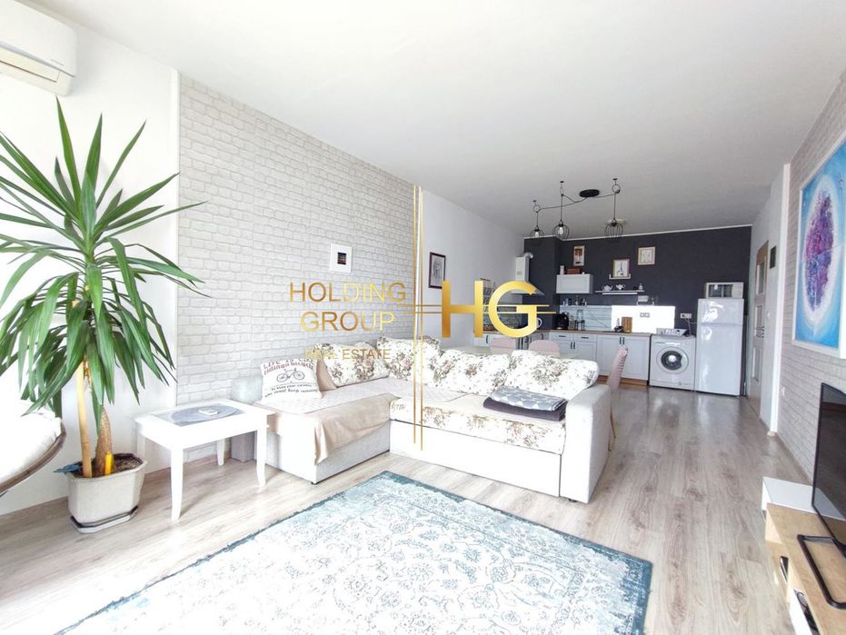 Продава се Двустаен апартамент в Варна, Аспарухово - 75 кв.м за 2060 €/кв.м - Снимка #2