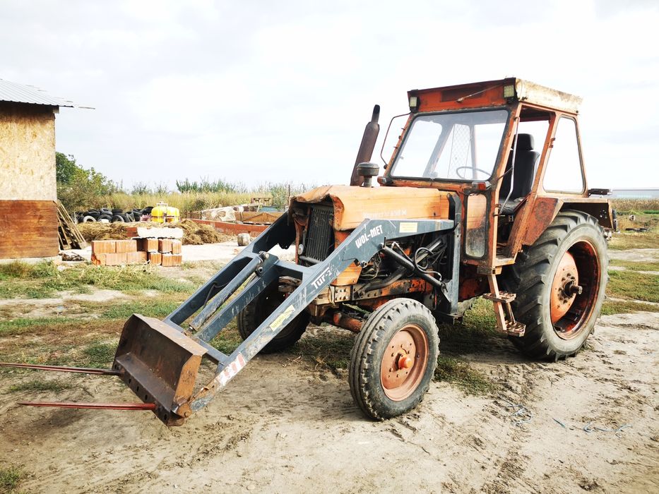 Vând tractor u650