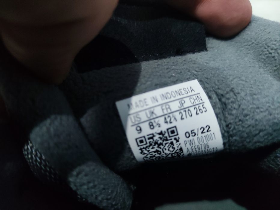 Зимни обувки Адидас 42 и 2/3 (Adidas)