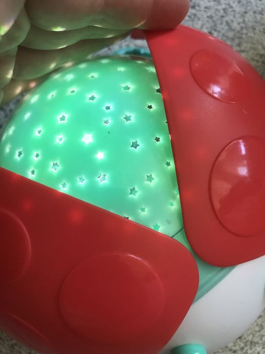 Светещи, музикални играчки