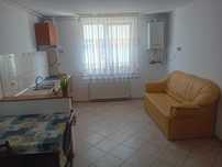 Ap 2 Camere Piata Maratei 44mp etaj 2Mobilat renovat la cheie centrala