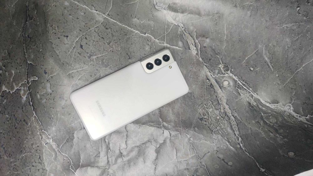 Samsung Galaxy S21 256 Gb (г. Актау 6-36) лот 808163